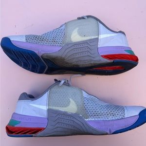 Woman’s Nike Metcon 7